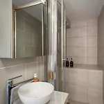 شقة Stylish Loft In 2 Bathrooms فاليتا