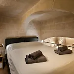 Stylish Loft In 2 Bathrooms דירה