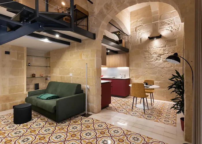 Stylish Loft In 2 Bathrooms