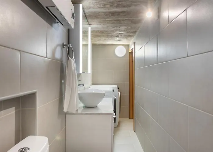 Stylish Loft In 2 Bathrooms Valletta