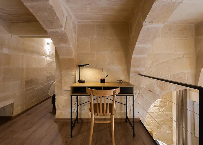 Apartment Stylish Loft In 2 Bathrooms Valletta